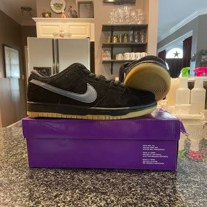 Black/grey/gum Nike SB Dunks